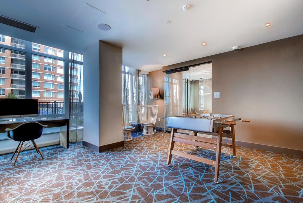 Bluebird Suites In Τζέρσεϊ Εξωτερικό φωτογραφία